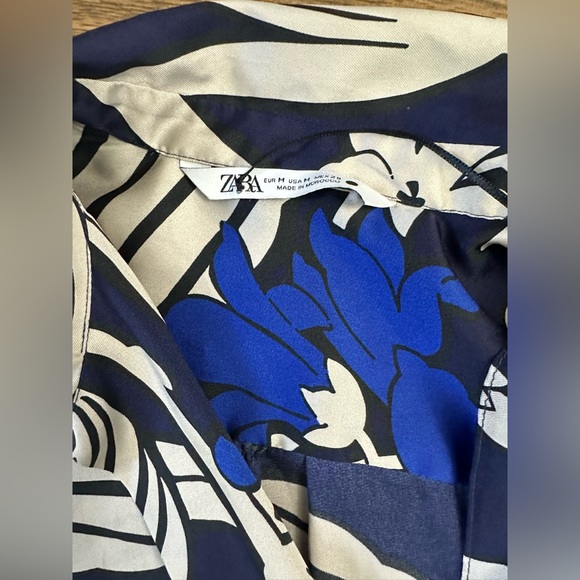 Zara Print Collard Wrap Dress Medium - Picture 2 of 8